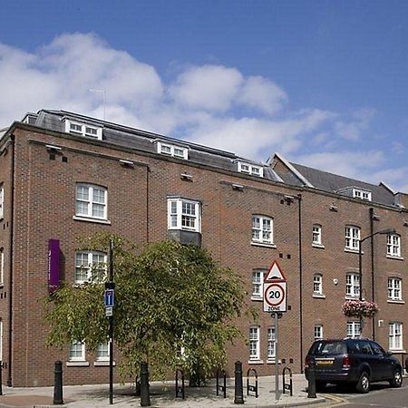 Premier Inn London Southwark 외부 사진