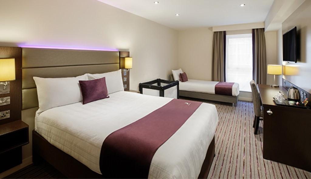 Premier Inn London Southwark 외부 사진